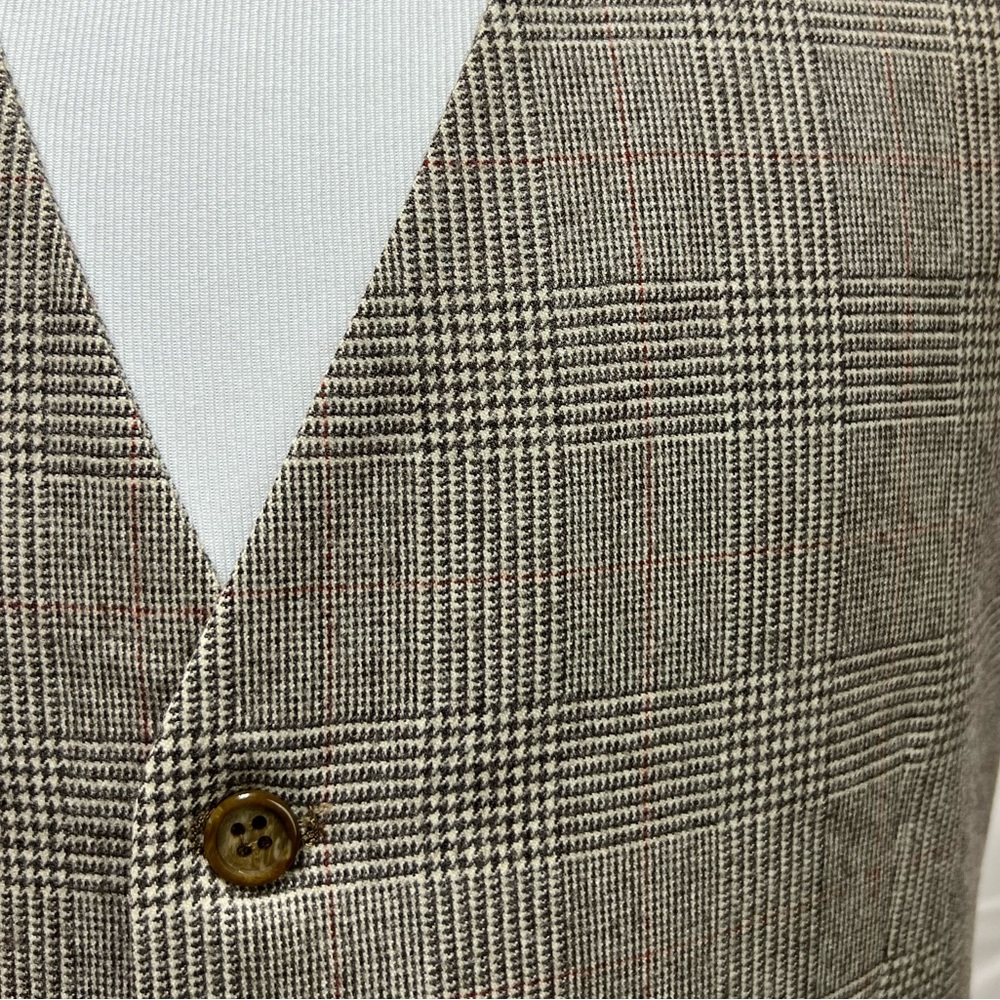 Men's YSL Yves Saint Laurent Houndstooth Plaid Tan Brown Red Vintage Vest Small - Picture 2 of 7